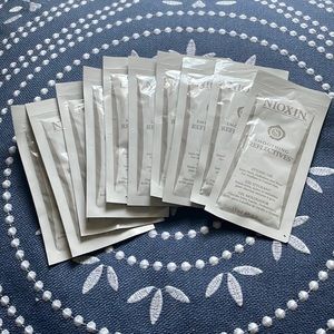 Nioxin Smoothing Reflectives Styling Gel Extra Hold Definition 10(0.5oz)Packets